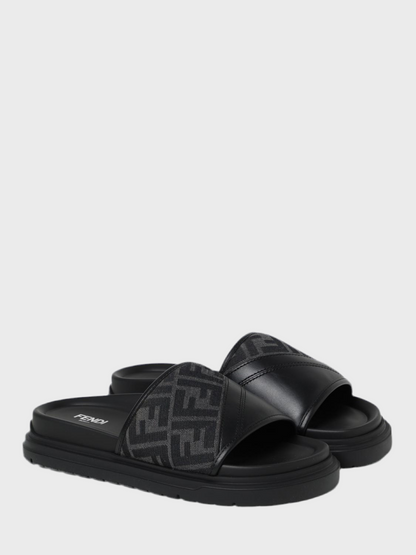 Claquettes Fendi